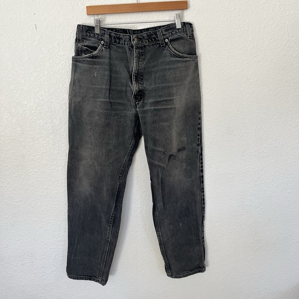 VTG Levi's 550 Relaxed Fit black Faded jeans Men's W36 L32 Made in USA 90s